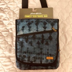 NWT eddie bauer connect tech travel bag